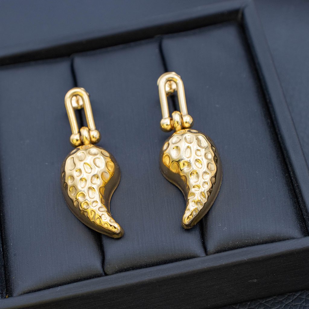 New 18K gold-plated stainless steel earrings